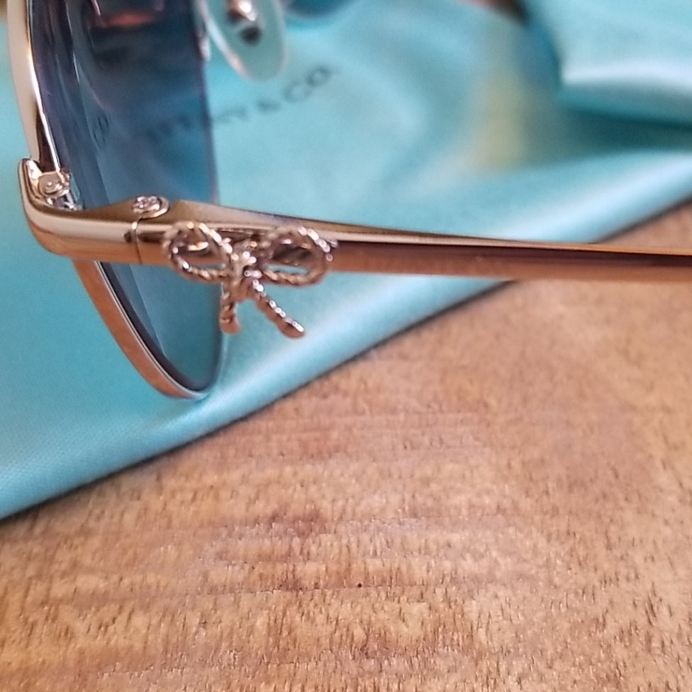 SOLD!!Tiffany & Co. Sunglasses - Picture 5 of 15